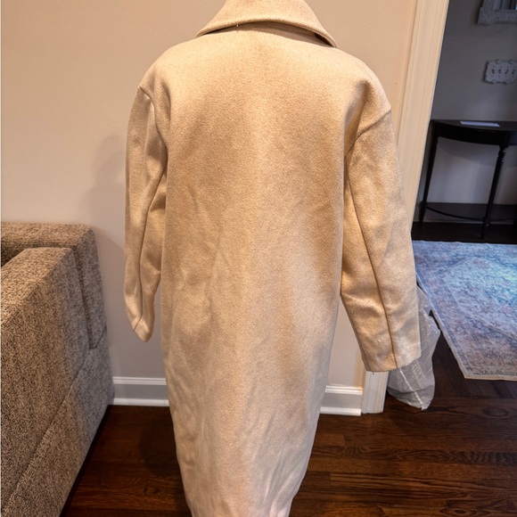 Old Navy Women's Tan Trench Coat - Picture 2 of 3